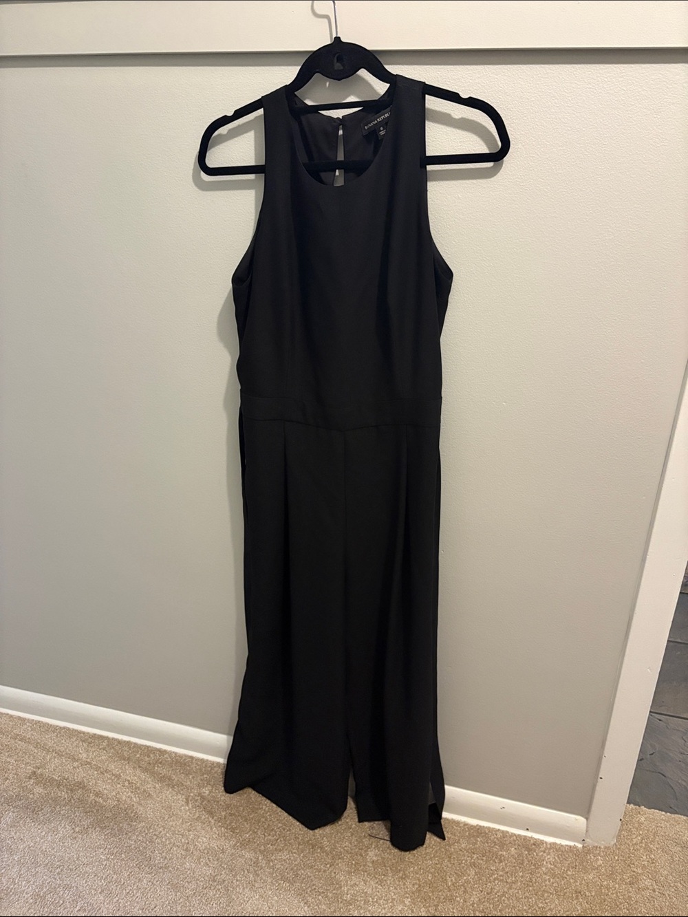 Banana Republic Black Sleeveless Wide-Leg Jumpsuit with Keyhole Back